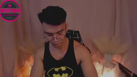 Bruce online show from December 11, 1:17 pm