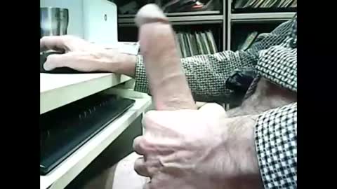 01quebecboy69 online show from February 5, 8:25 pm