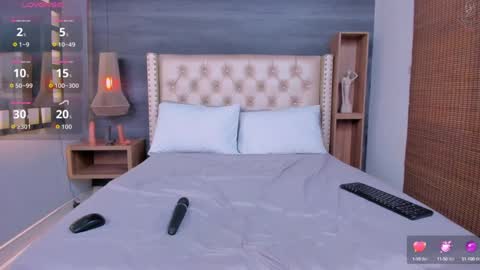 01victoria online show from September 12, 1:35 pm