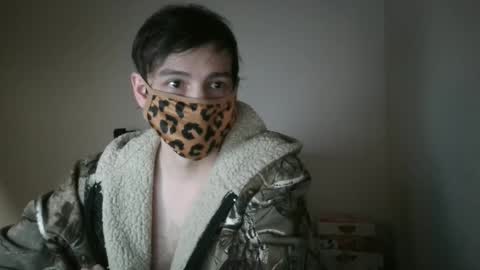 Snapshot of 058james chatting on January 21, 7:37 am 058james online show from January 21, 7:37 am