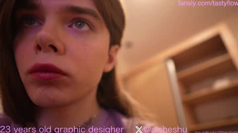 Aishe online show from January 29, 6:39 pm