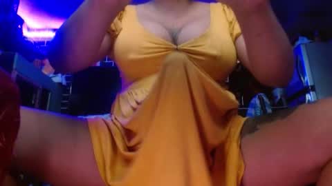  i am trixie im Your Selfsucking Mistress  online show from October 23, 1:51 am
