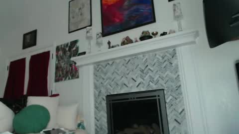 Snapshot of 11willowandjohn11 chatting on February 25, 1:10 pm Aurora Willows online show from February 25, 1:10 pm
