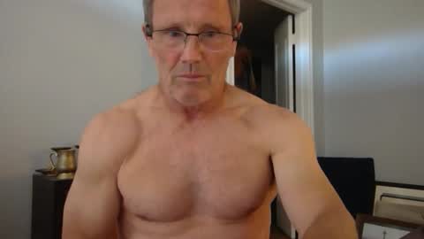 13glanmorfa online show from February 23, 9:50 pm