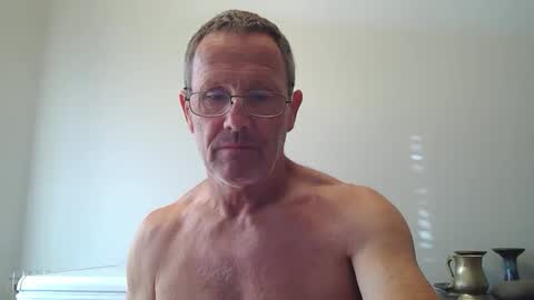 Snapshot of 13glanmorfa chatting on October 8, 1:28 pm 13glanmorfa online show from October 8, 1:28 pm