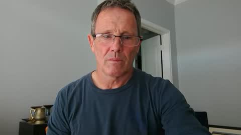 13glanmorfa online show from February 15, 4:06 pm