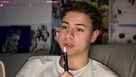 Lance online show from October 4, 5:44 pm