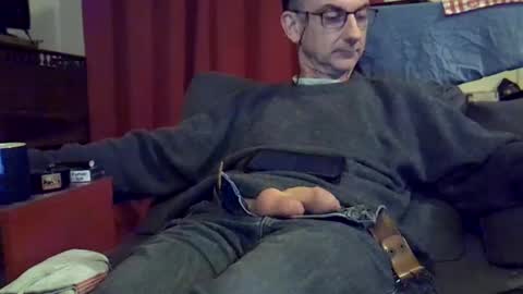 18remy45 online show from March 6, 6:05 pm