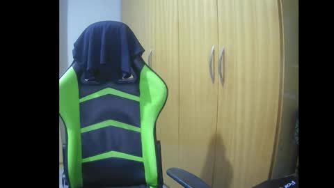 1good_vibes1 online show from January 11, 6:19 am