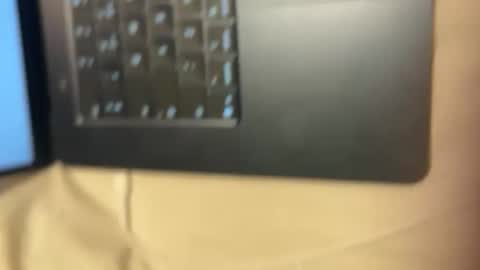 1hornyguywithbigcock online show from February 22, 5:26 pm