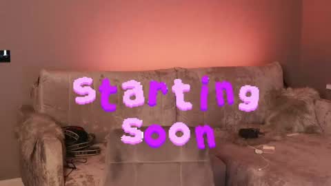 Lily 3 online show from June 19, 6:25 pm