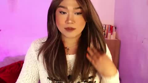 1lovelymess online show from April 2, 3:58 am