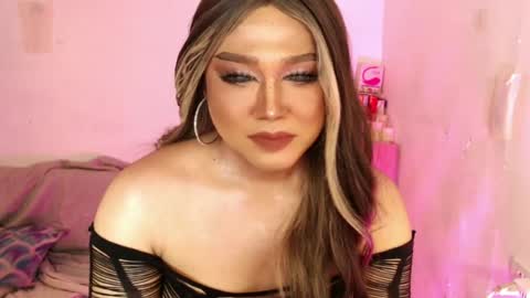 1lovelymess online show from July 6, 4:20 am