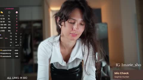 Marie online show from September 18, 6:34 pm