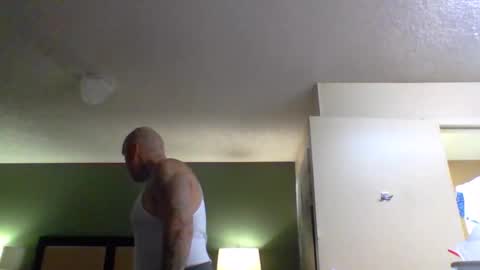 TheShyOne18 online show from April 12, 12:14 am