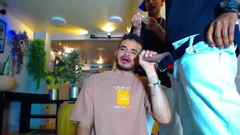 pushman online show from September 27, 11:08 am