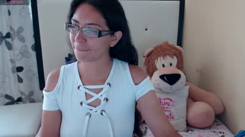 paola online show from July 7, 7:40 pm