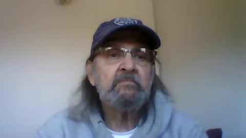 1valentine online show from January 12, 4:50 pm