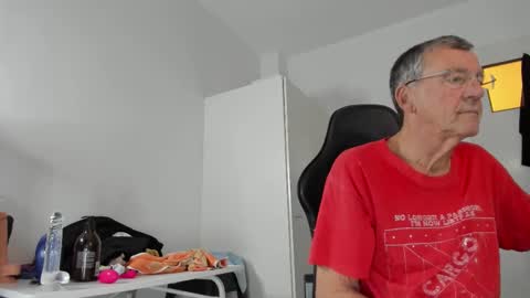 Henk online show from November 5, 4:42 pm