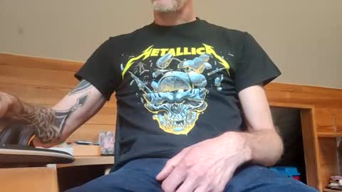 22_acacia_avenue online show from May 19, 7:37 am
