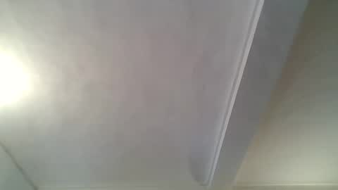 22esserre online show from April 17, 12:07 pm