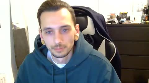 2323gary online show from January 14, 8:59 pm