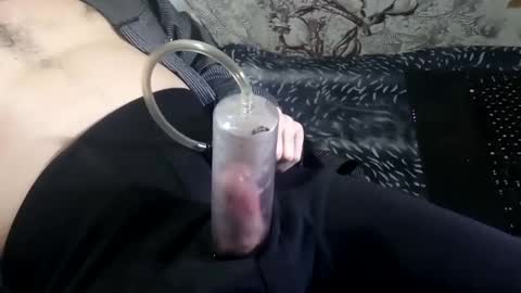 25low3b8k online show from February 28, 12:20 pm