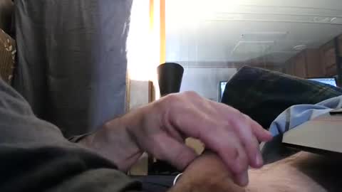 2hard2handle14 online show from January 31, 1:01 am