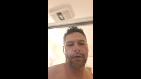 2ila online show from January 12, 6:37 pm