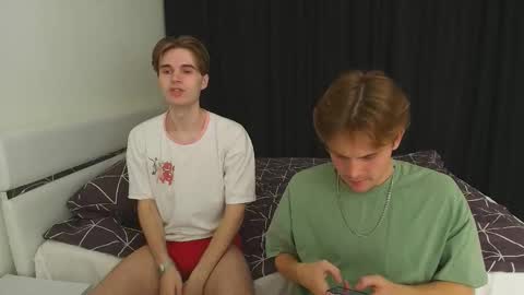 Snapshot of 2nc_ chatting on September 26, 2:36 pm Eleot online show from September 26, 2:36 pm