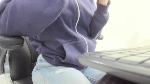 3X NAXAA online show from December 16, 12:33 pm