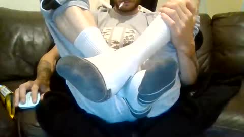420feetloverr420 online show from June 11, 2:11 am