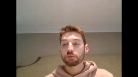 420sluttsnbutts online show from March 12, 3:29 pm