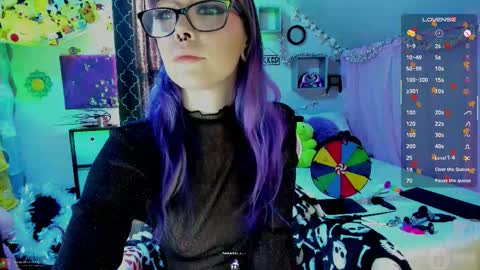 Mo online show from December 2, 3:54 pm