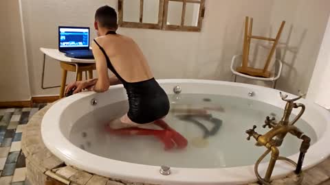 crazy101 online show from March 2, 8:40 pm