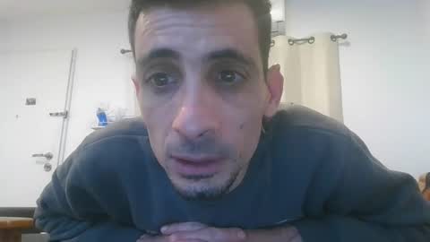 crazy101 online show from February 8, 2:26 am