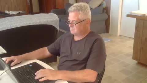 Joe online show from October 20, 5:18 pm