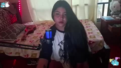 5ophie online show from March 3, 10:28 pm