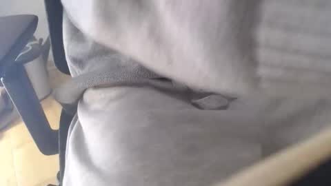 64293boy online show from February 22, 7:45 am