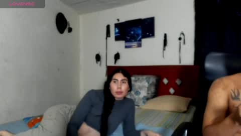 69blackwhite online show from April 18, 3:41 am