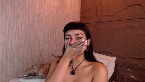 B R I E L A  online show from November 6, 11:41 pm