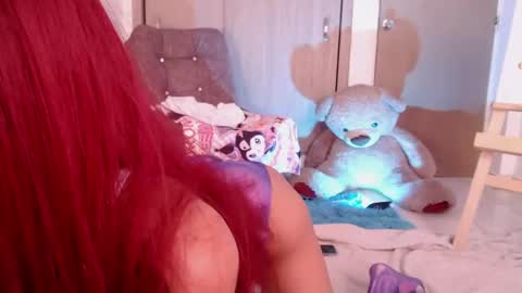  -   online show from October 4, 8:06 pm