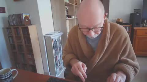  Papi  online show from November 10, 9:45 am