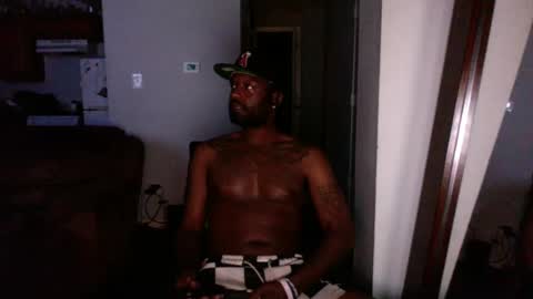 NoFaceNoCase online show from October 10, 3:01 am