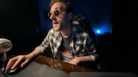 91stefisexy91 online show from February 10, 9:51 pm