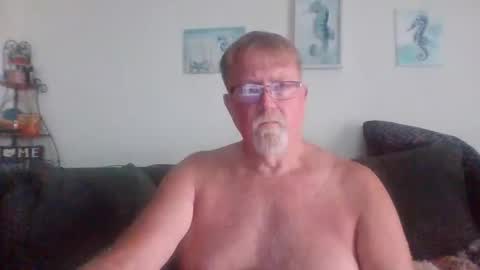 9gecko696969 online show from April 7, 4:53 pm