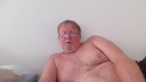 9gecko696969 online show from March 11, 12:19 pm