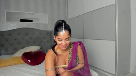 Snapshot of _adelle chatting on October 4, 5:22 pm Adelle online show from October 4, 5:22 pm