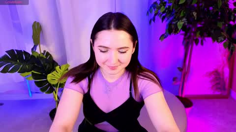 Mia online show from December 2, 12:23 am