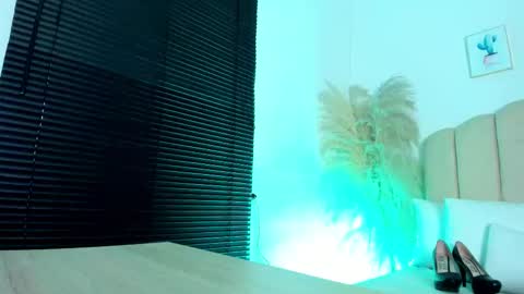 _aithanaa_ online show from October 6, 10:05 pm